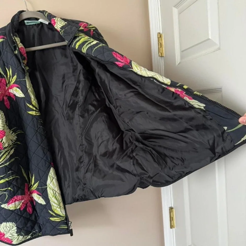 Tropical Flower Silk Quilted Jacket Pink Flower Green Beaded - Picture 4 of 6